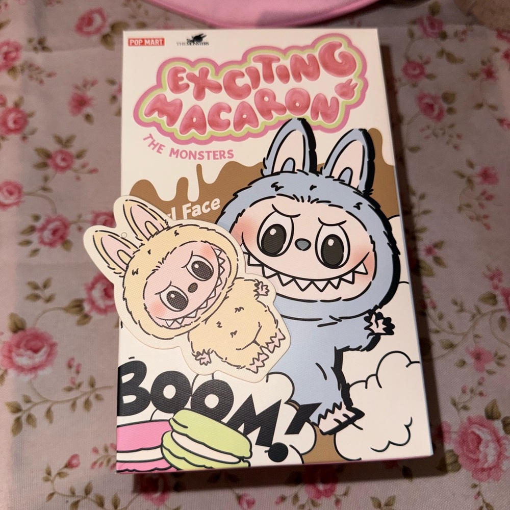 Labubu Exciting Macaron - Soymilk